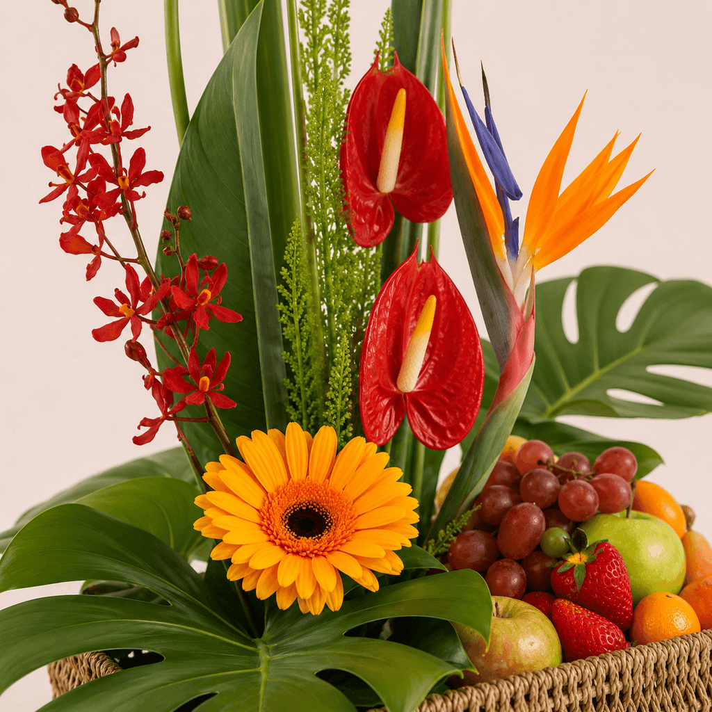 Cesta flores y frutas selectas
