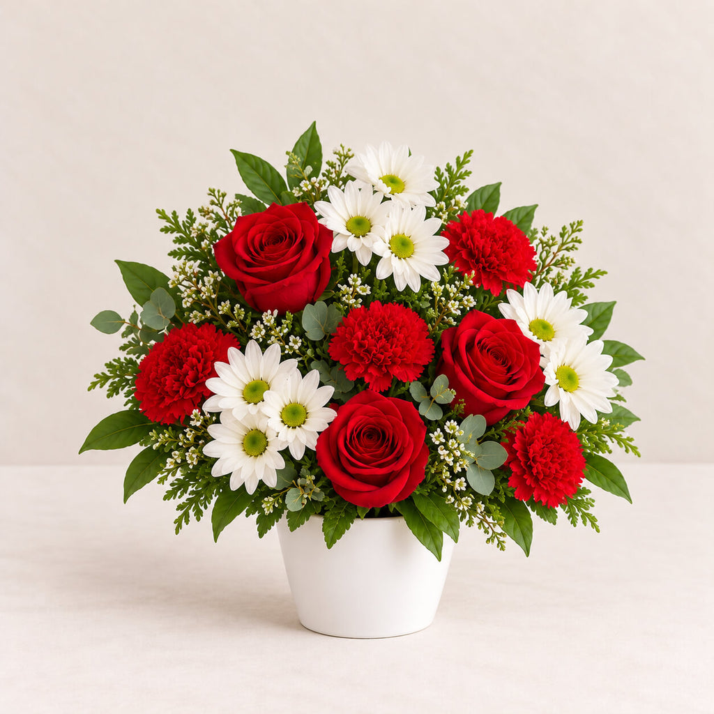 Centro de flores con rosas rojas armonia